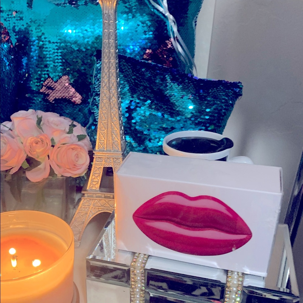 KKW Fragrance PINK LIPS